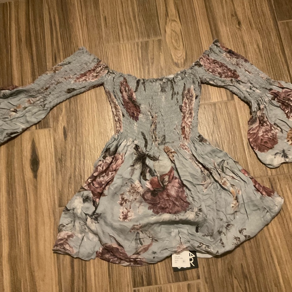 Chaser Gray and Purple Floral Off-Shoulder Blouse